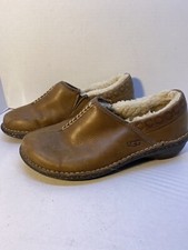 UGG Australia Womens US Sz 7 Brown Leather Bettey Shearling Lined Slipper Clogs