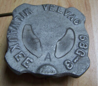 Milwaukee Tankdeckel VELVAC 68G-3  american motors VINTAGE OLDTIMER