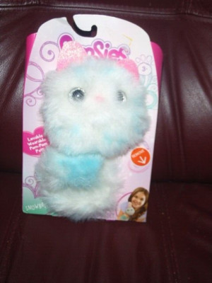Pomsies SNOWBALL Wearable Interactive Toy White And Blue NEW