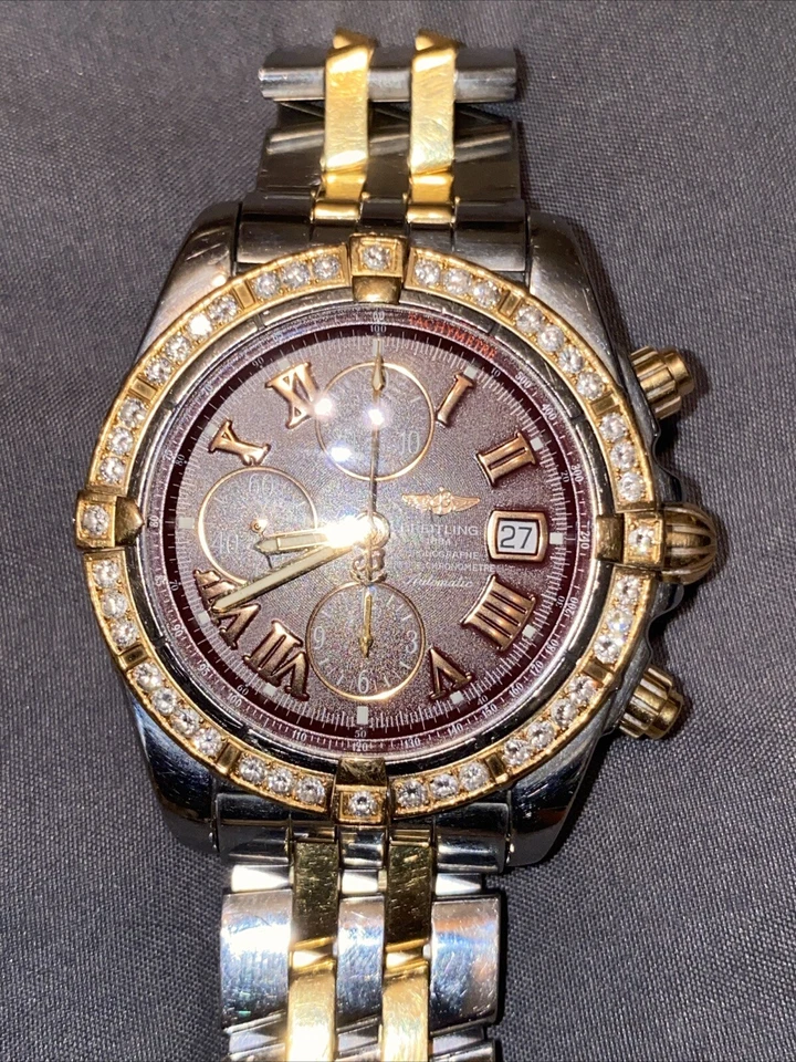 Breitling Chronomat Men's Red Dial with Baton Indexes/Roman Numerals Diamond Bez