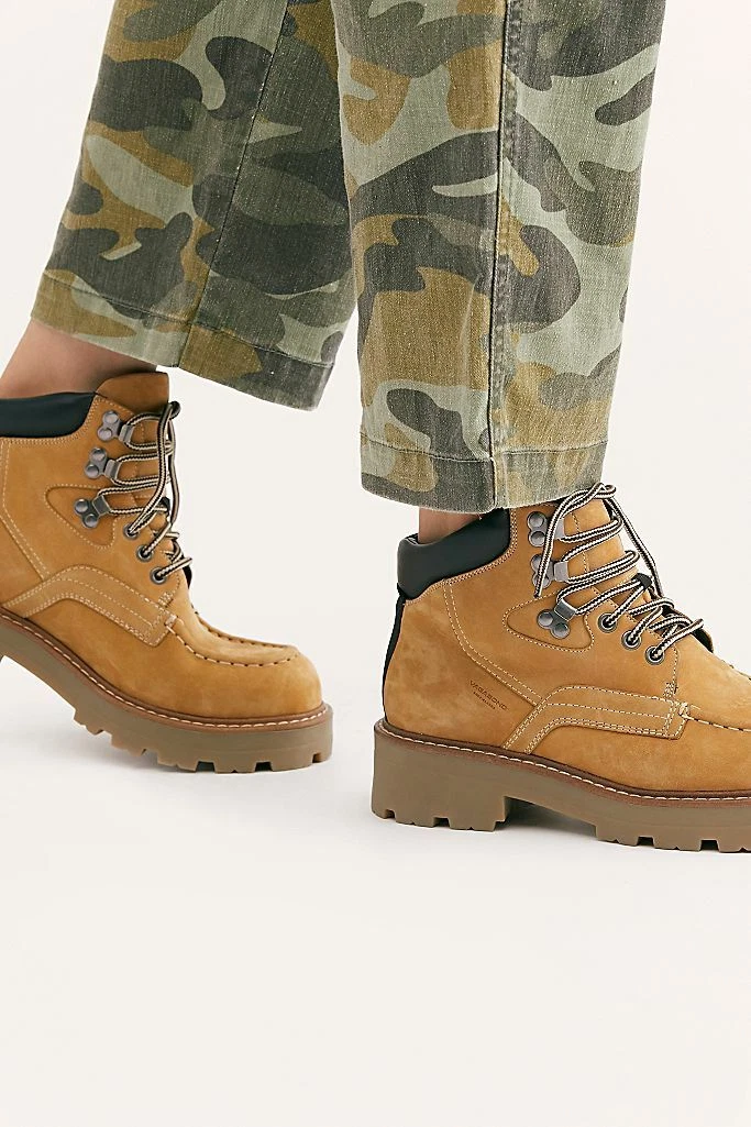 Vagabond hiking store boots