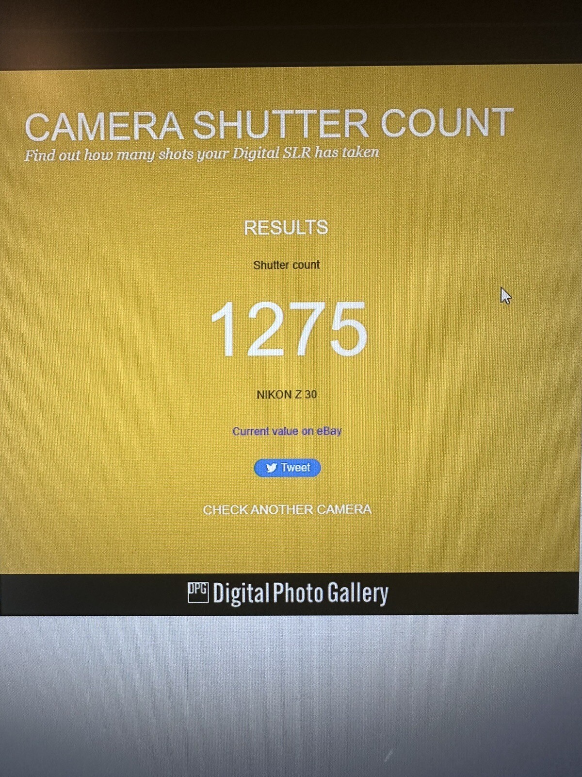 Nikon Z30 Mirrorless Camera with 1650mm Lens, Low Shutter Count