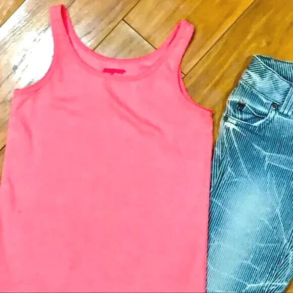 Girl school outfit - 8 - summer tank top and crop tie dye pants crop jeans