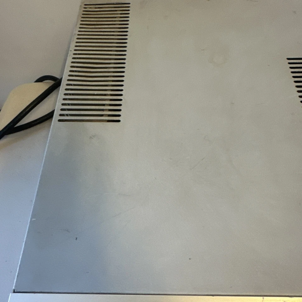 JARGUAR SUHYOUNG STEREO MIXING AMPLIFIER PA-203XG For Parts - Image 4 of 4