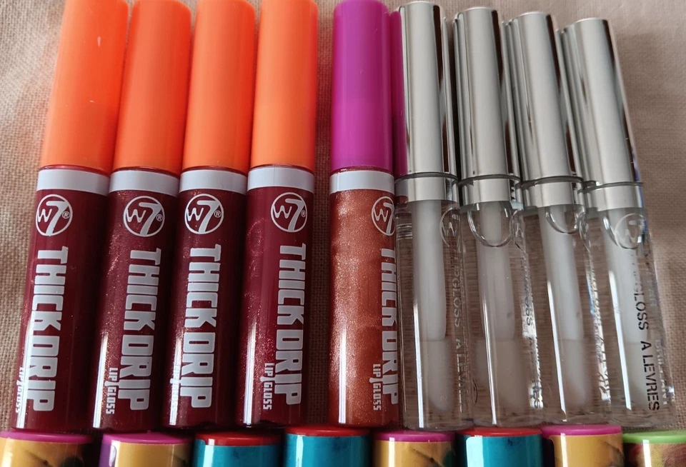 Lote de exfoliantes W7 brillo labial puchero juguetón lápiz labial verde arándano manzana Foto 3 de 4