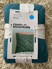 Brand New! Room Essentials Pillow Sham Green Teal Ivory Standard