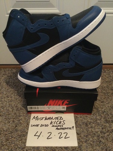 DS 2022 Nike Air Jordan Retro 1 Hi OG Dark Marina Blue Sz 5Y - Picture 3 of 10