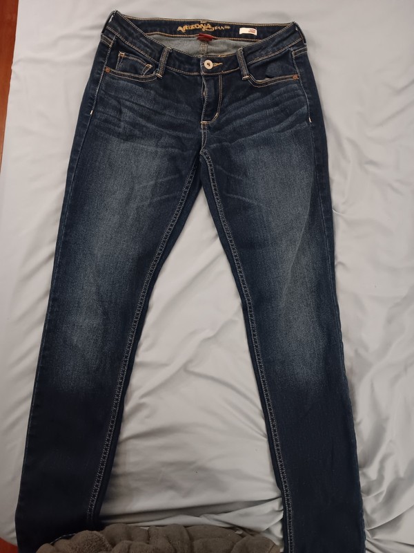 Arizona Jean Co Super Skinny Jeans Size 7 Dark Wash Stretch Women's/Juniors