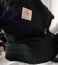 Ergobaby Baby Carrier w/ Infant Insert Black Beige Cotton One Size Washable