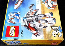 NEW SEALED! LEGO CREATOR FUTURE FLYER 31034 3 IN 1 / MECH / ROBOT / JET / CAR