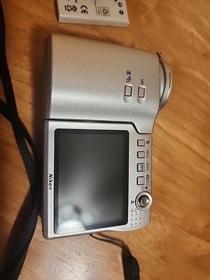 Very Clean] Nikon Coolpix S10 VR Digital Camera Silver | eBay