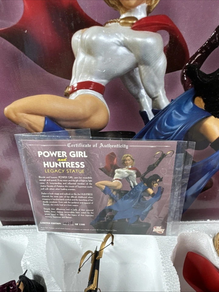 Estatua DC Direct Power Girl & Huntress Legacy LE #479/1100 con certificado de autenticidad Foto 3 de 4