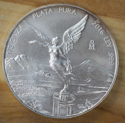 2016 Mexico Libertad 1/2 Oz .999 Silver 1/2 Onza Plata Pura - FREE