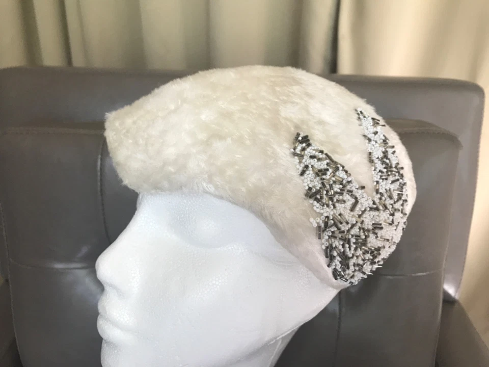 Velo/gorra de boda Art Deco años 20 vintage inspirada en Gatsby aleta con cuentas Foto 2 de 4