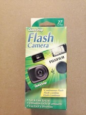 Fujifilm Quicksnap Flash 400 35mm Single Use Disposable Camera EXP: 07-2011