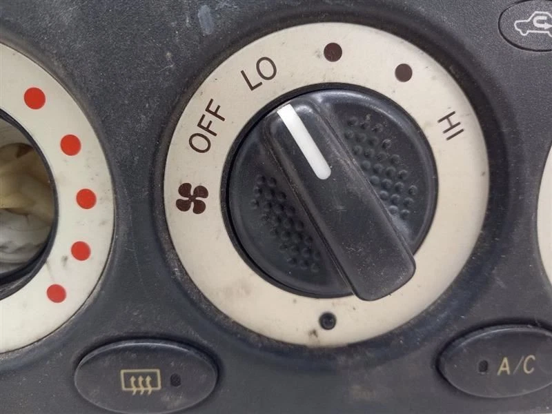 00-05 TOYOTA MR2 SPYDER CONJUNTO DE UNIDADE DE CONTROLE DE TEMPERATURA - Imagem 3 de 4