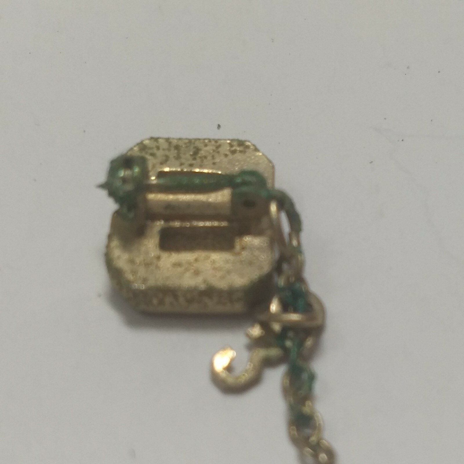 Picture 6 of 10