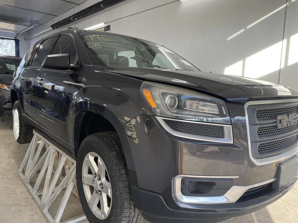 Used Front Right Seat Belt Front fits: 2016 Gmc Acadia bucket passenger retracto Foto 4 de 4