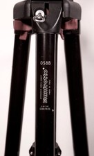 Manfrotto 058B Triaut Foto- und Videostativ