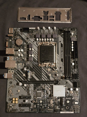 AsRock B660M-HDV Micro ATX Motherboard | DDR4 | LGA1700 | RGB / FAN HUB INCLUDED