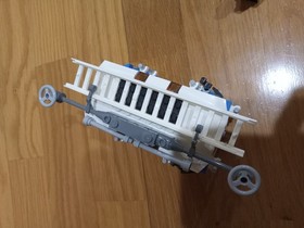 LEGO the LEGO Movie Lot Ice Cream Machine, Flying Flusher, Piece of Resistance