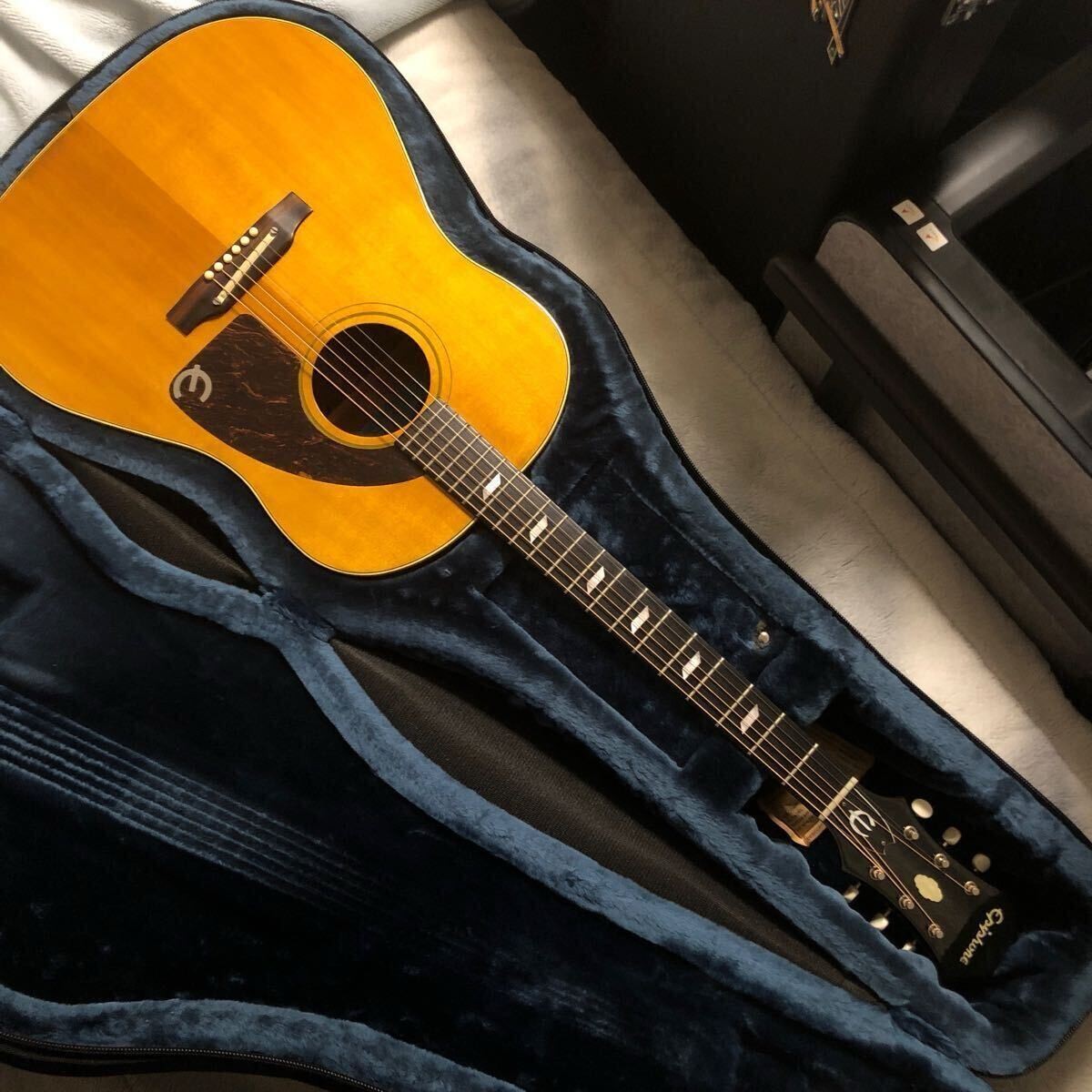 Acoustic Guitar Epiphone Paul McCartney Texan FT-79 Nashville S/N 050218 & Case