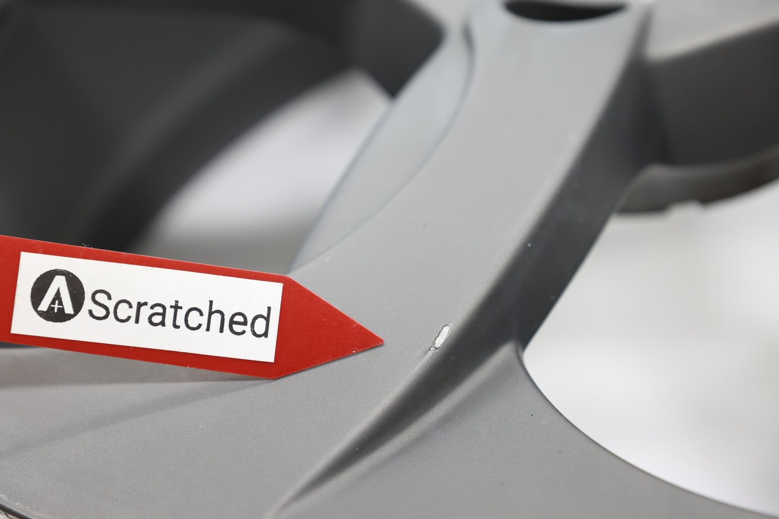 2019 - 2025 ALFA ROMEO GIULIA WHEEL RIM ALLOY 18X8J ET33 OEM 156109961