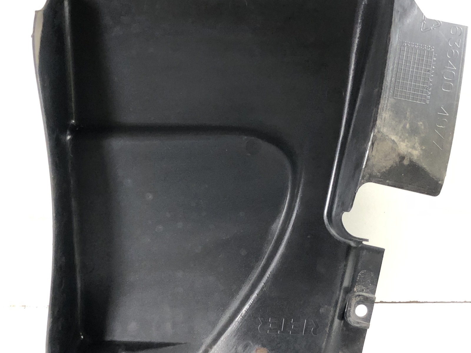 03-13 Maserati Quattroporte M139 Right Passenger Engine Bay Cover Trim Panel OEM