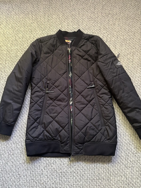The North Face Reversible Jacket Insulated Reversible Size Medium Womens