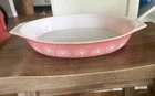 Vintage Pyrex Pink Daisy 1 1/2 Quart Oval Casserole Dish 22 No Lid