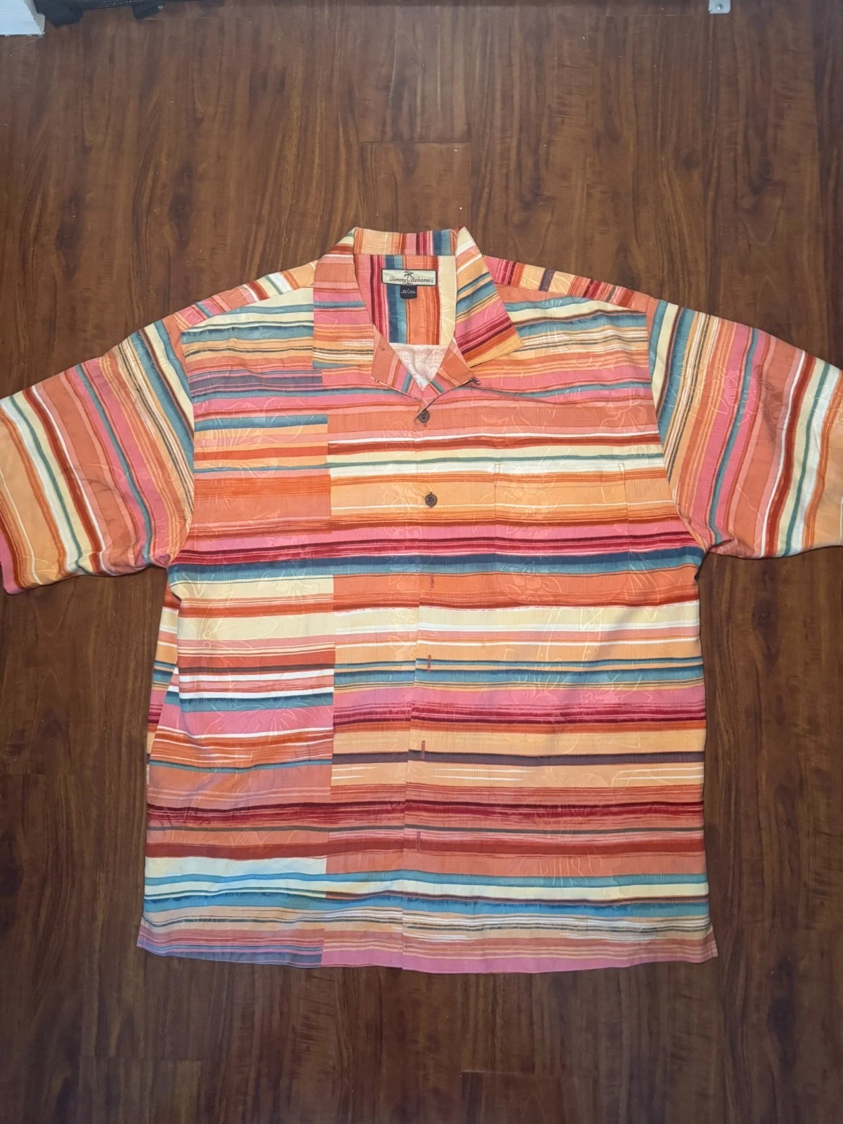Tommy Bahama Shirt Mens SZ L Orange Red Stripe Hawaiian Button Up Short Sleeve