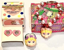 Avon 1987 MUPPET BABIES MISS PIGGY Earrings TREASURE ISLAND Bracelet & Ring NOS