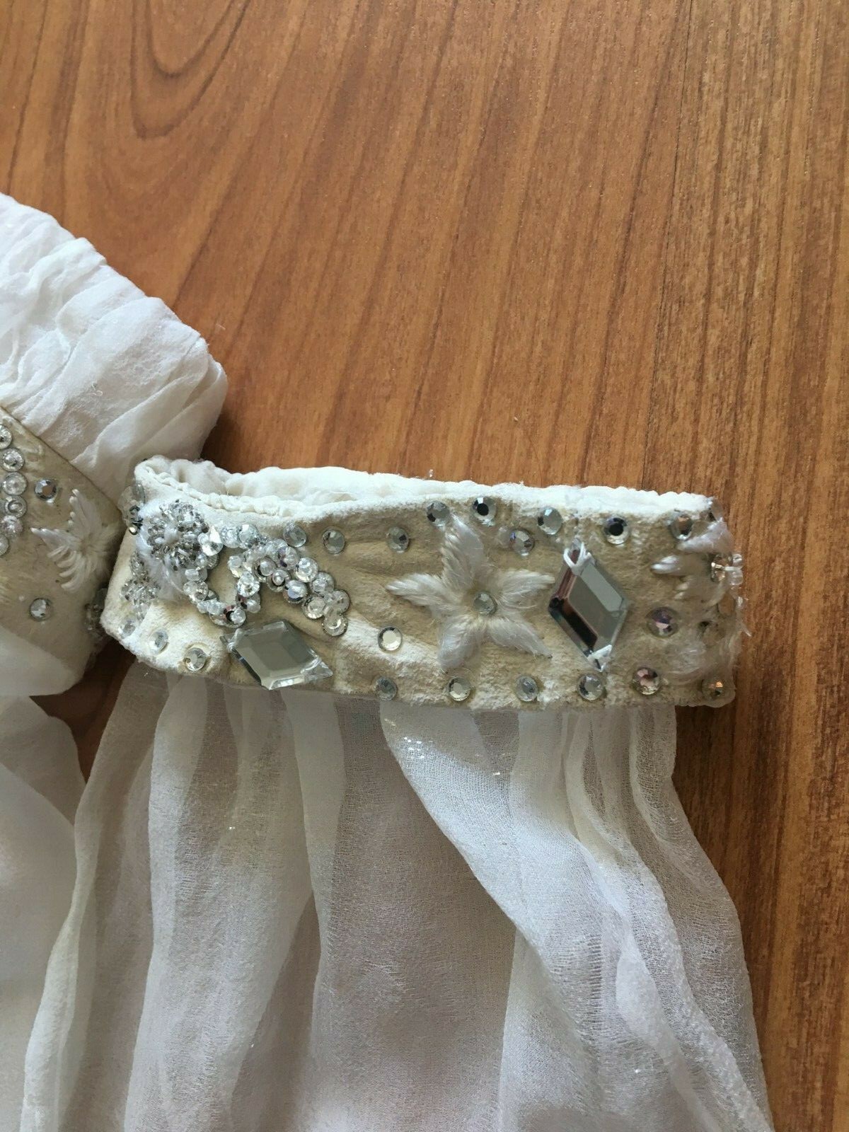 Picture 3 of 10