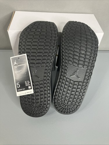 Jordan Nola Slides Woman’s Sz 5 Black Sandals Slip On Lightweight Lifestyle New - Picture 8 of 12