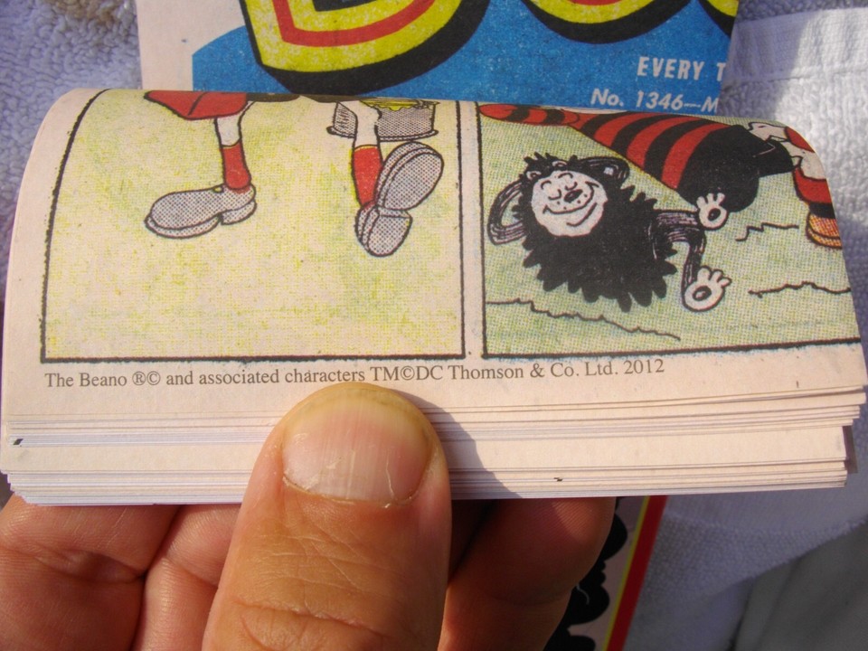 Cartoon Paper Airplanes Kits Beano British Comics 60 Airplanes w