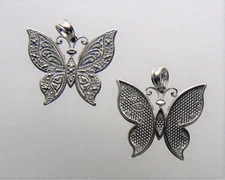 14kt white solid gold Butterfly diamond pendant necklace