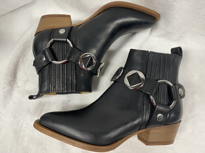 modern harness chelsea