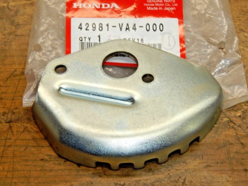Honda OEM Panel FR. Adjuster #42981-VA4-000 QTY.1-NEW - 第 1/1 張圖片