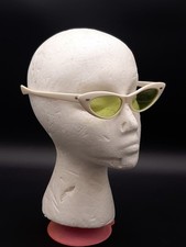 Cat Eye White Vintage Sunglasses for sale | eBay display picture 1