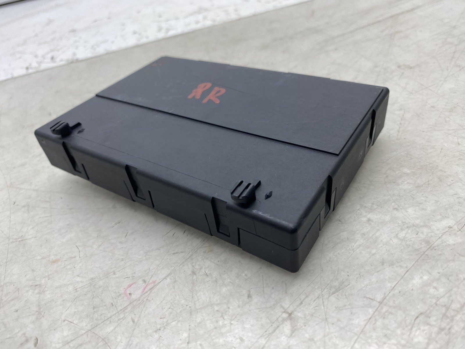 2010-2020 BENTLEY MULSANNE OEM REAR RIGHT SEAT MEMORY CONTROL MODULE 4H0959860