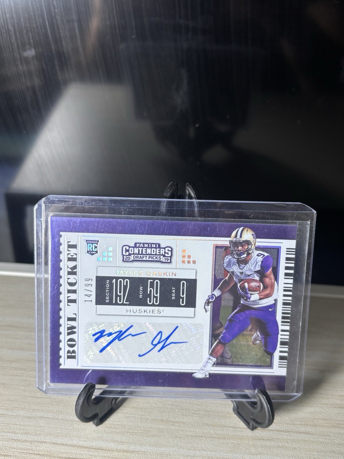Myles Gaskin Panini Contenders Draft Picks #132 Autograph