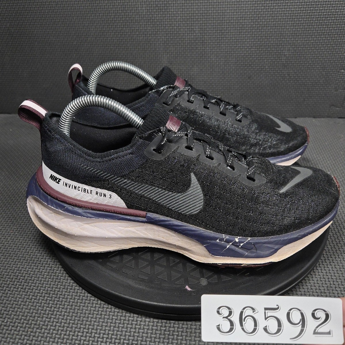 nike invincible nike free womens black