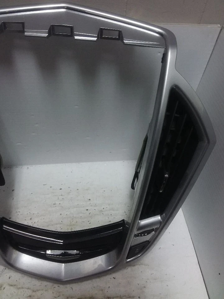 Bisel de ajuste de radio para tablero central para Cadillac SRX 13-16 22966051 Foto 4 de 4