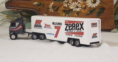 Alan Kulwicki #7 Zerex Race Team Hauler Semi Truck Ertl White Rose 1:64 NASCAR