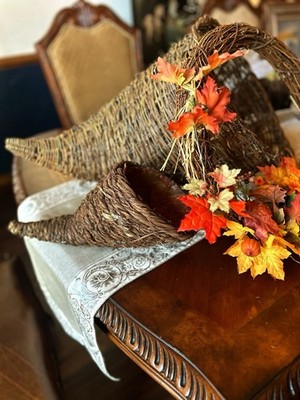 Rustic Fall Cornucopia Basket Set w/ Autumn Leaf Wreath   Thanksgiving Décor