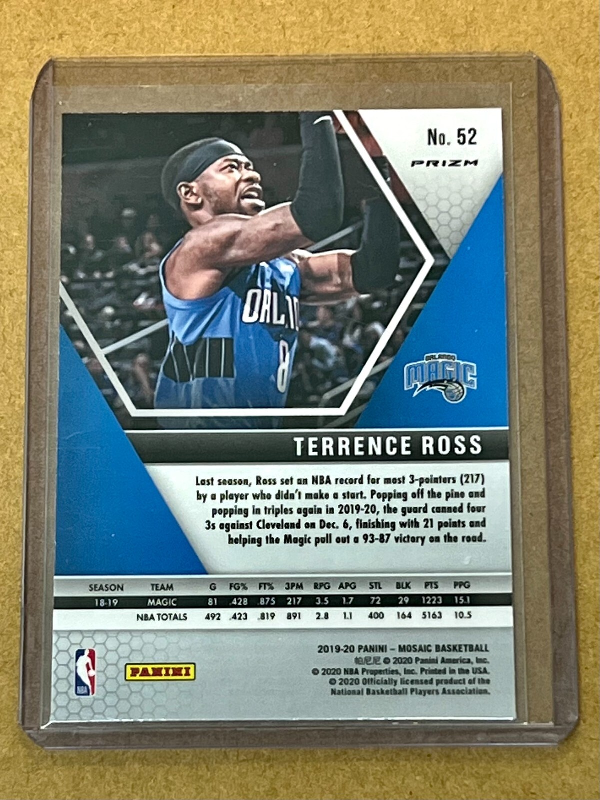 Terrence Ross Tmall Mosaic Gold Wave Prizm Orlando Magic 2019 20 terrence-ross-tmall-mosaic-gold-wave-prizm-orlando-magic-2019-20