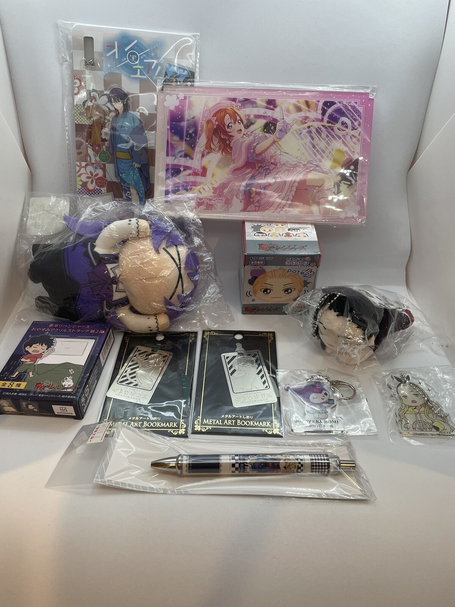 Anime Merch Bundles: Your Next Level of Otaku Treasure Hunt
