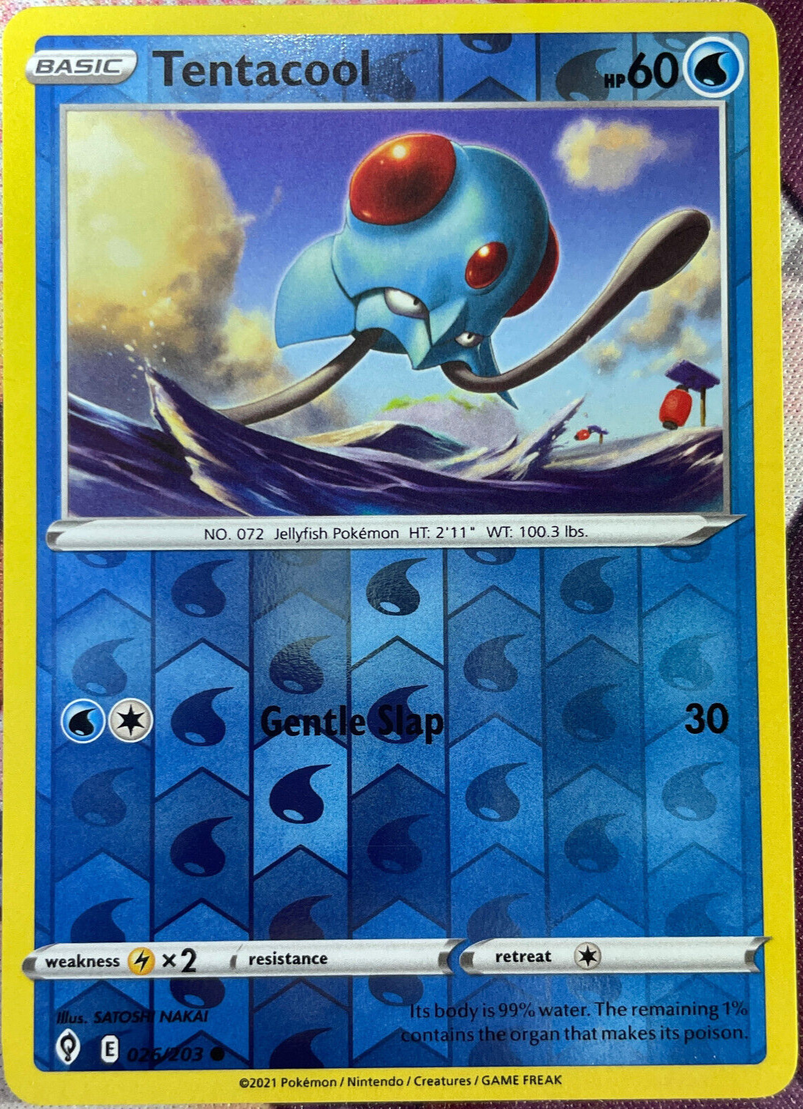 Tentacool Reverse Holo - 026/203 - Evolving Skies Pokemon 2021