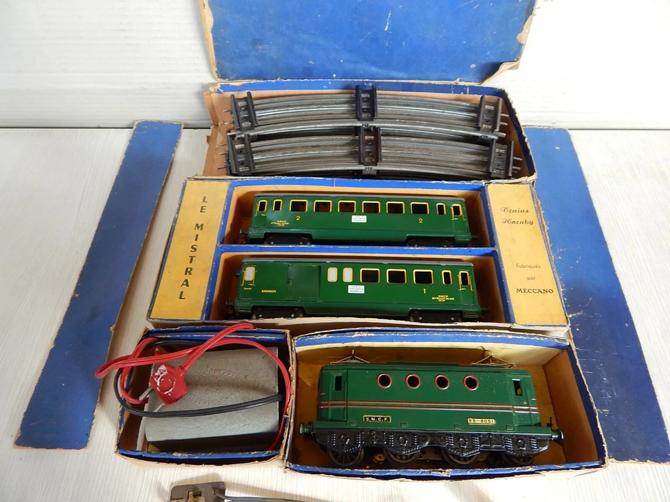 TRAIN MECCANO HORNBY OBBV LE MISTRAL GAUGE 0 1/45 TRENO VINTAGE - Immagine 2 di 4