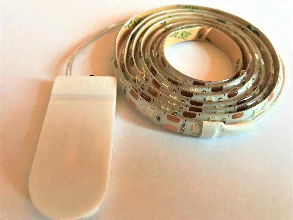 60 WARM WHITE LED (1m long) CR2032 Battery Strip Light - Image 2 of 4